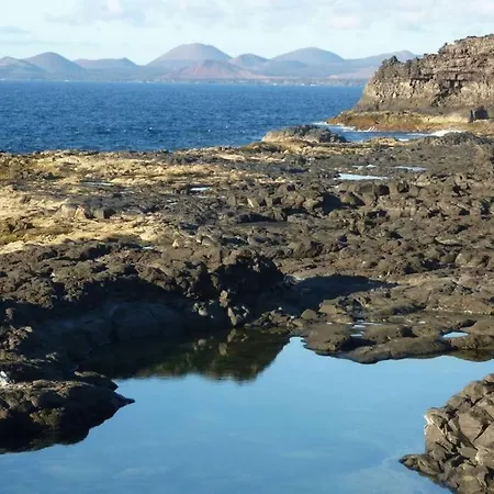 The White House With Pool - Apartamento *