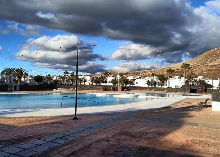 The White House With Pool - Apartamento Playa Blanca (Lanzarote)